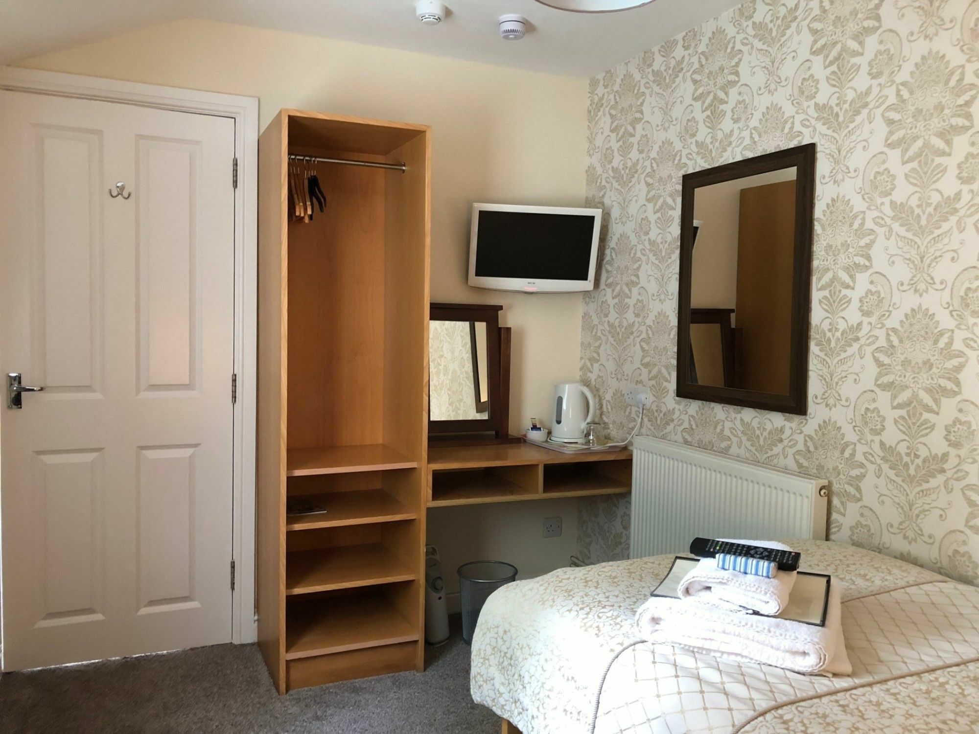 לינקולן 202 Guesthouse מראה חיצוני תמונה
